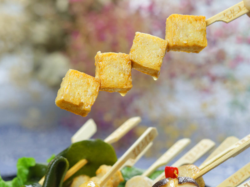 おでんの単品（イモさつま揚(yáng)げ）